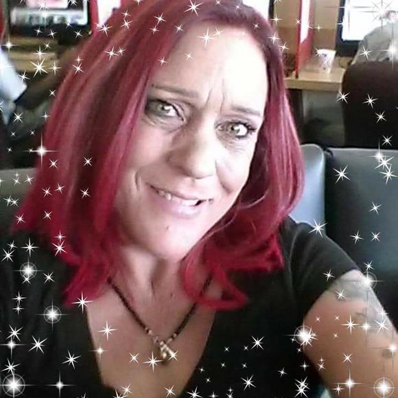 Meet the Posher Other - Meet your Posher, Sandra